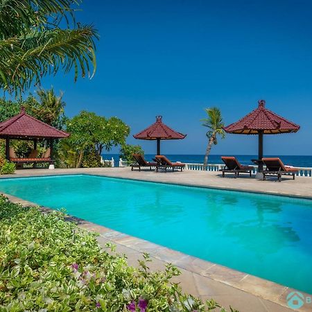Villa Namaste - Beachfront At Lovina 10P, Pool, Bbq Banjar  Exteriör bild